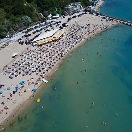 Apartmanhotel Royal Cove - Self-catering Kavarna