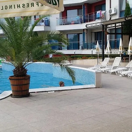 Apartmanhotel Royal Cove - Self-catering Kavarna