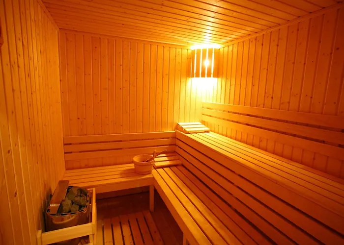 Апартхотел Royal Cove - Self-catering 3*