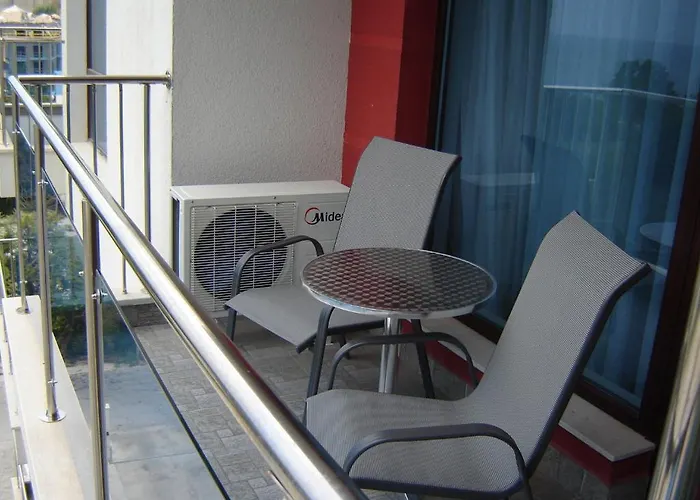 Hotel apartamentowy Royal Cove - Self-catering 3*